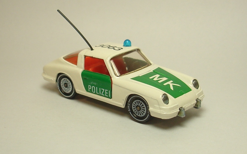 911 德警.JPG
