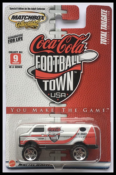 MB102-4x4 CHEVY VAN（Coca Cola Football Town USA）.JPG