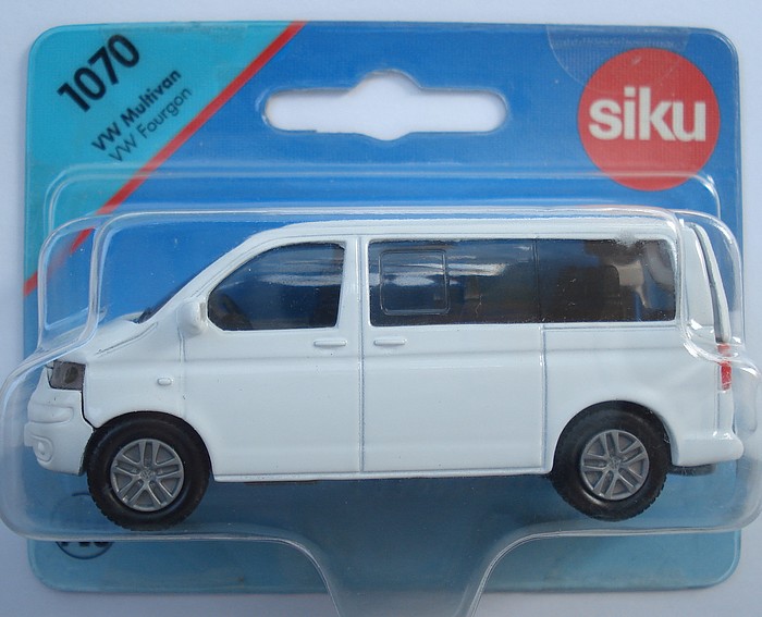 Siku 1070 VW Volkswagen Multivan T5-G1.jpg