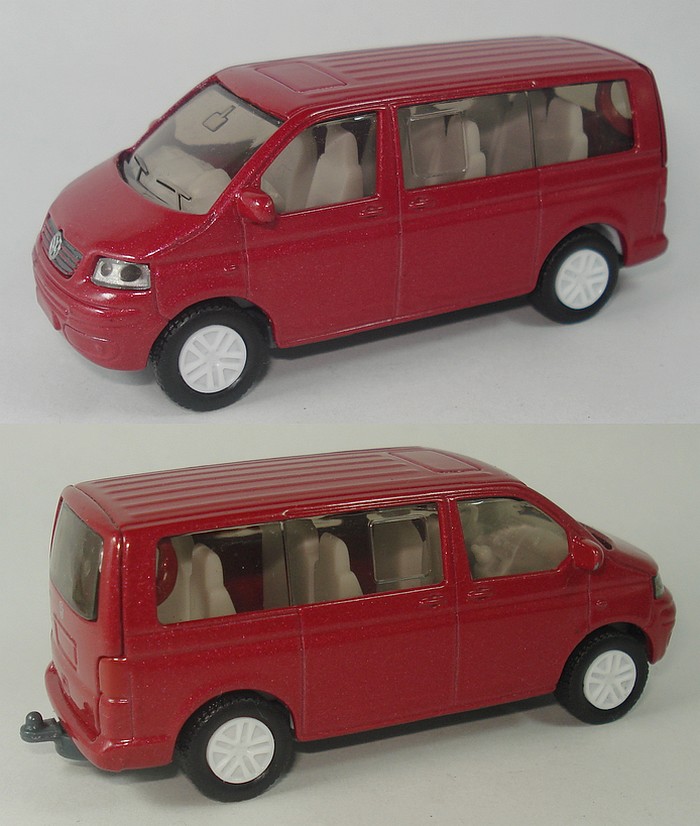 Siku 1070 VW Volkswagen Multivan T5-H1.jpg