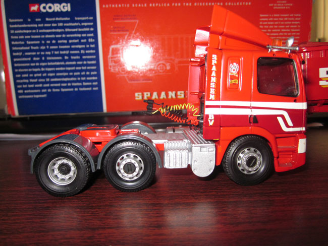 CORGI-DAF-CF-SPAANSEN公司--液压自卸车-1.50-(3).jpg