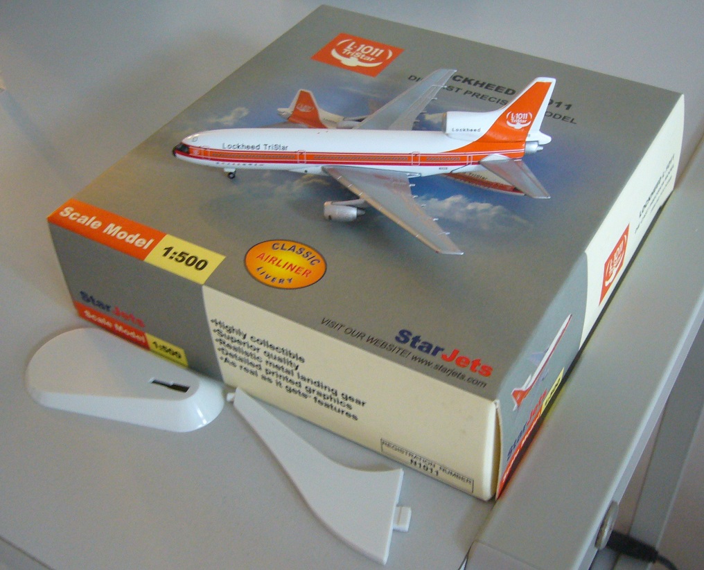 7 63116 75089 3 SJ Lockheed L-1011a.JPG