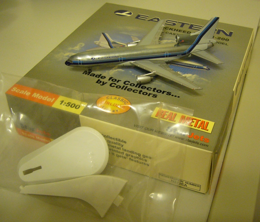 7 63116 75047 3 SJ Eastern Lockheed L-1011-200a.JPG