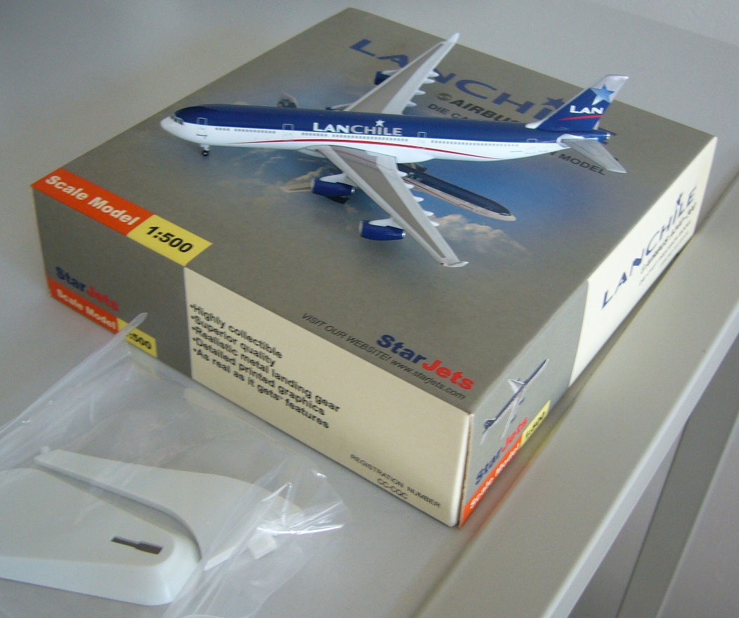 7 63116 75104 3 SJ Lanchile A340-300a.JPG