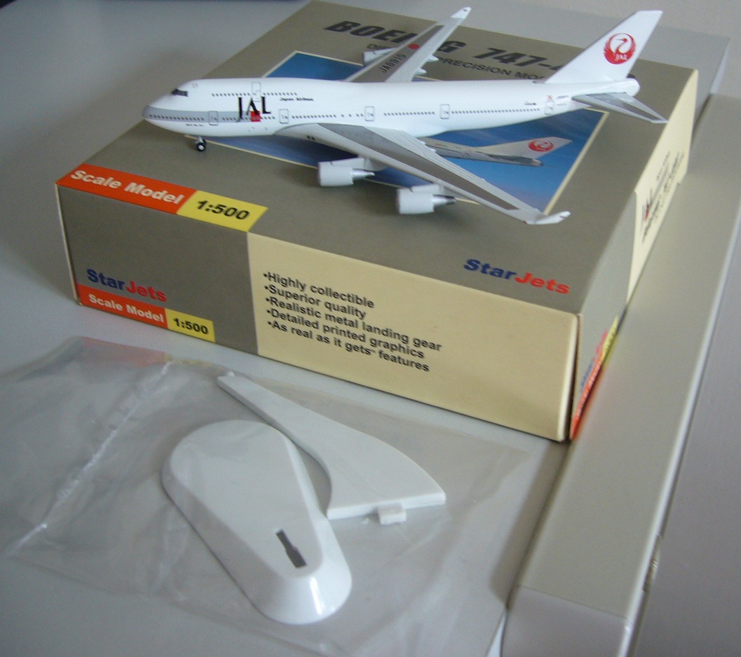 4 961350 008831 SJ JAL B747-400a.JPG