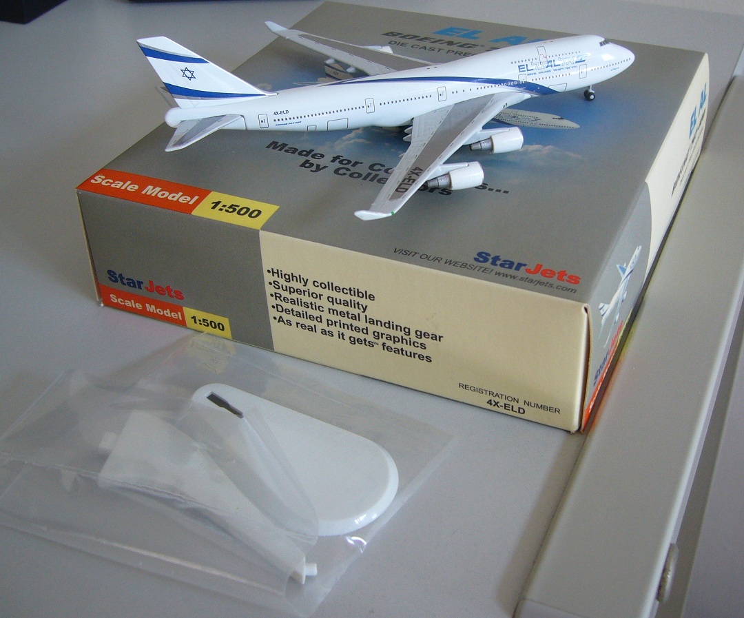 7 63116 75012 1 SJ EL AL B747-400b.JPG