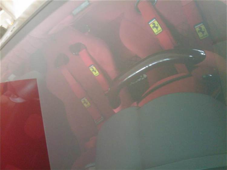 enzo carbon fibre 3.jpg