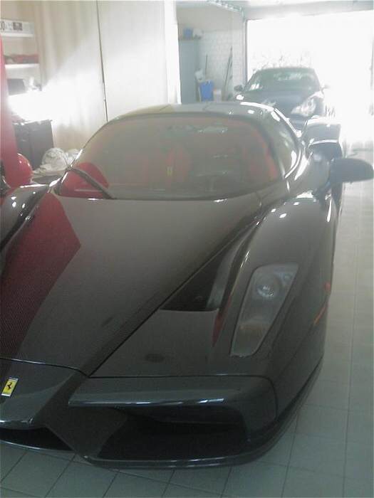 enzo carbon fibre 6.jpg
