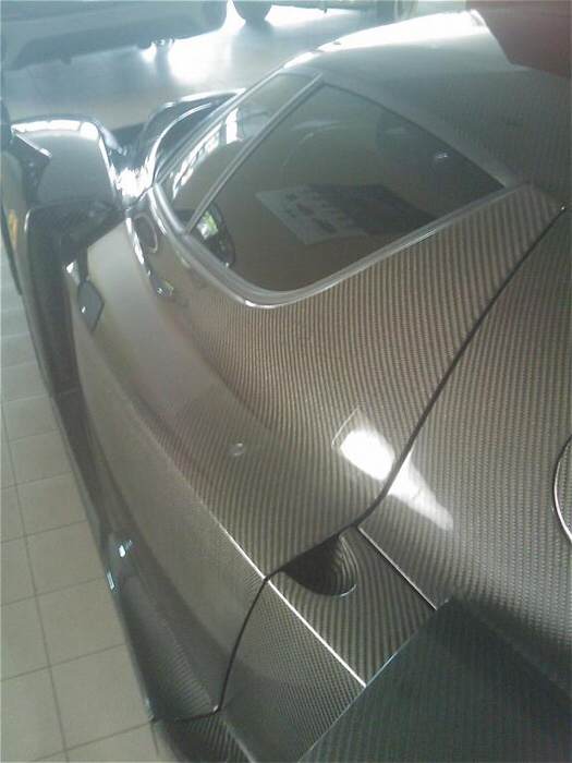 enzo carbon fibre 1.jpg