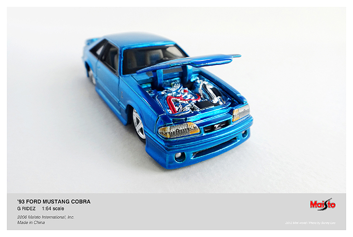 MAISTO-93 FORD MUSTANG COBRA-04S.jpg