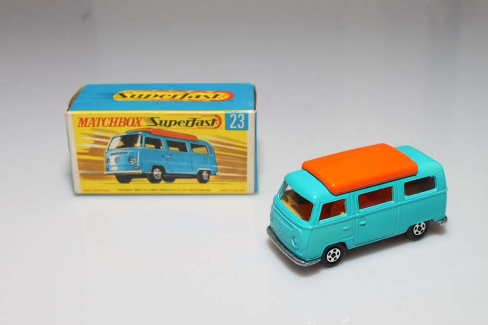 MB023-A-Volkswagen Camper Dormobile.JPG