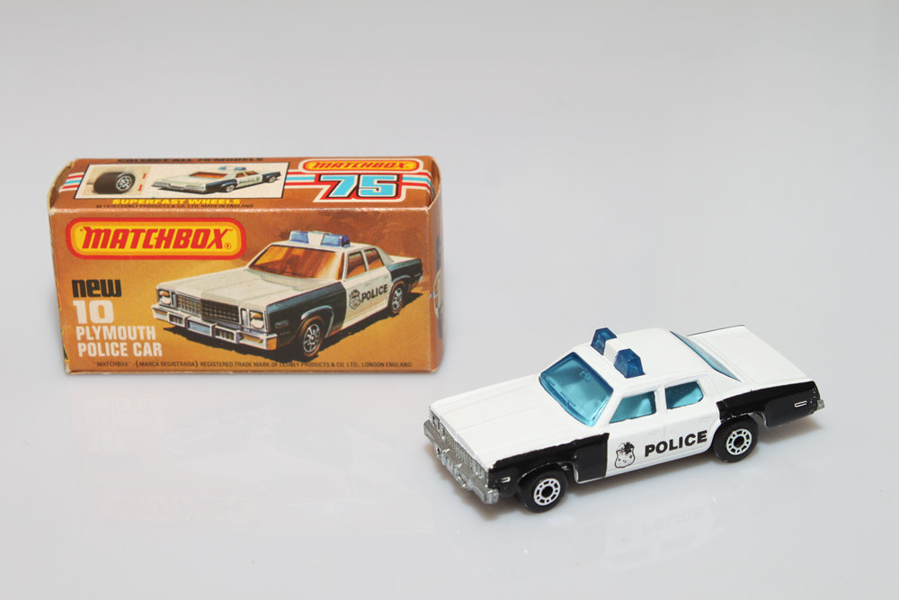 MB010-C-Plymouth Gran Fury Police.JPG