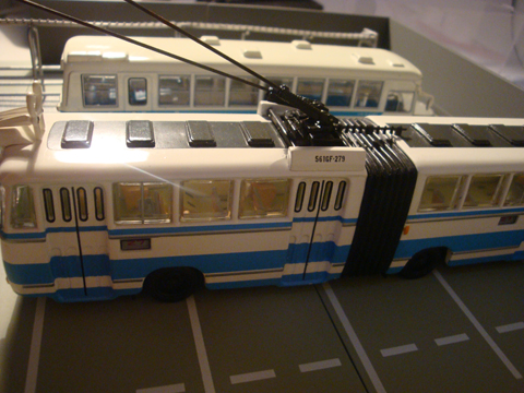 1409011426017676aaac3aee33.jpg