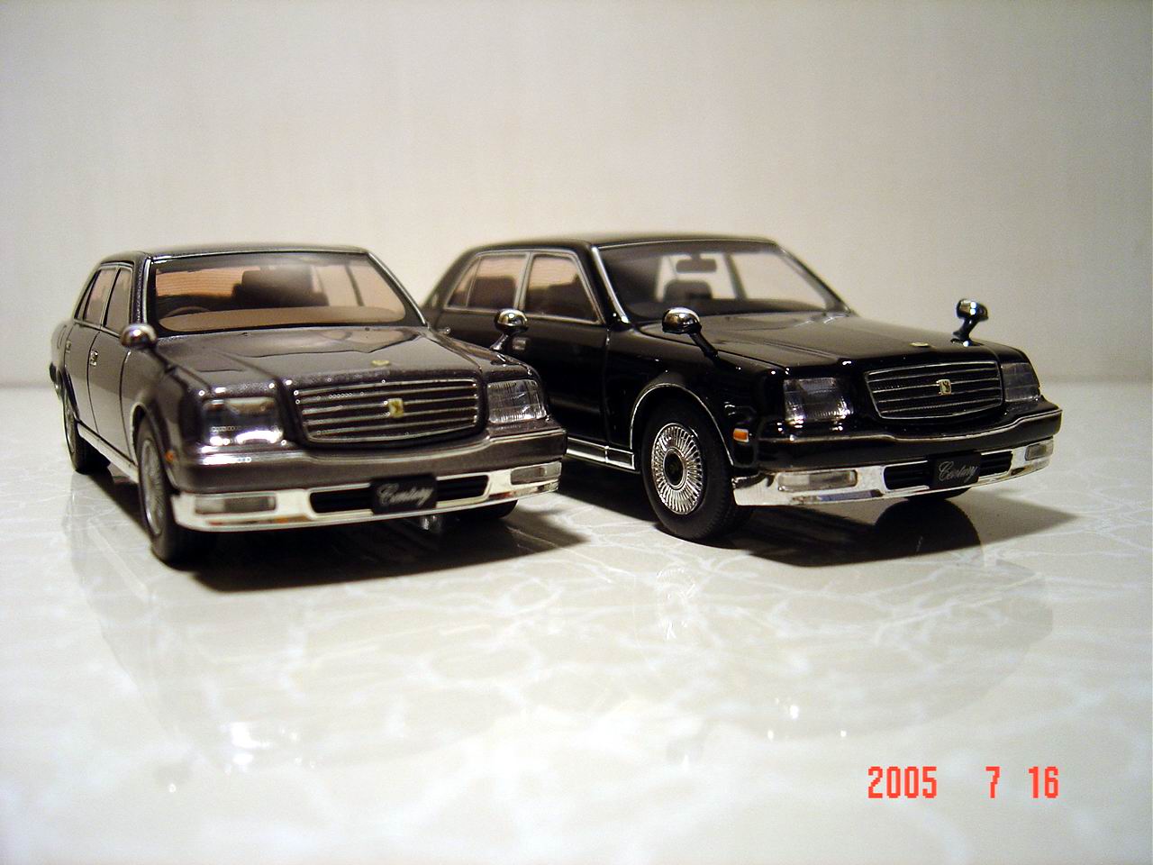 2Century GZG505.JPG