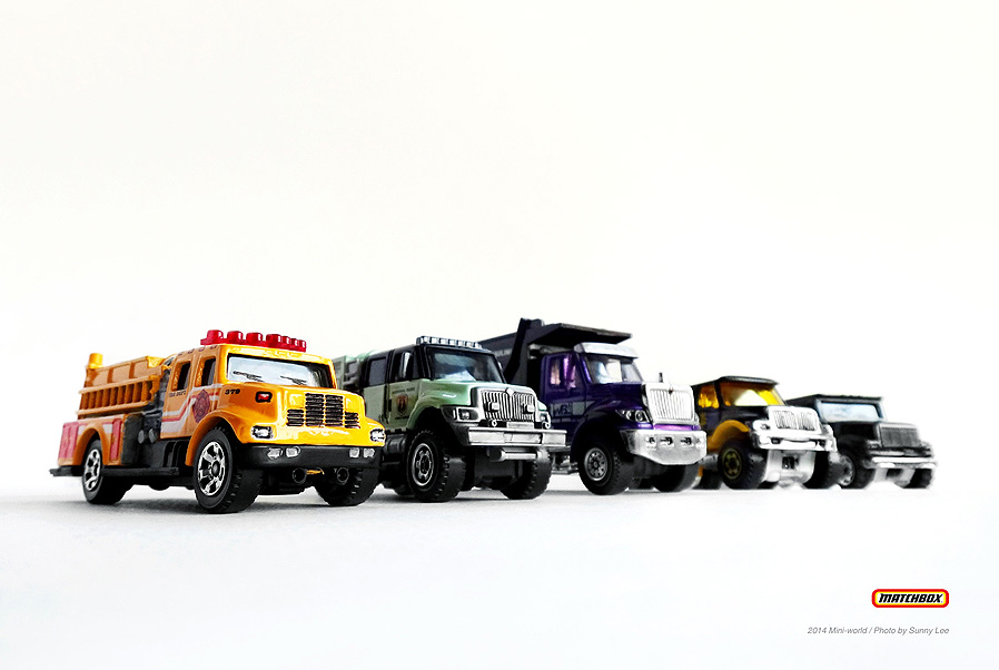 11MBX-INTERNATIONALTRUCKSFS-01.jpg